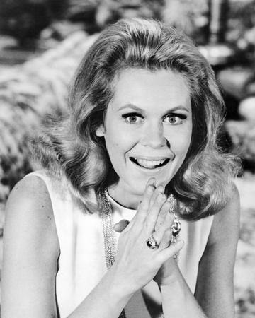 Elizabeth Montgomery BEWITCHED TV SHOW 8x10 Photo Elizabeth Montgomery BEWITCHED TV SHOW 8x10 Photo